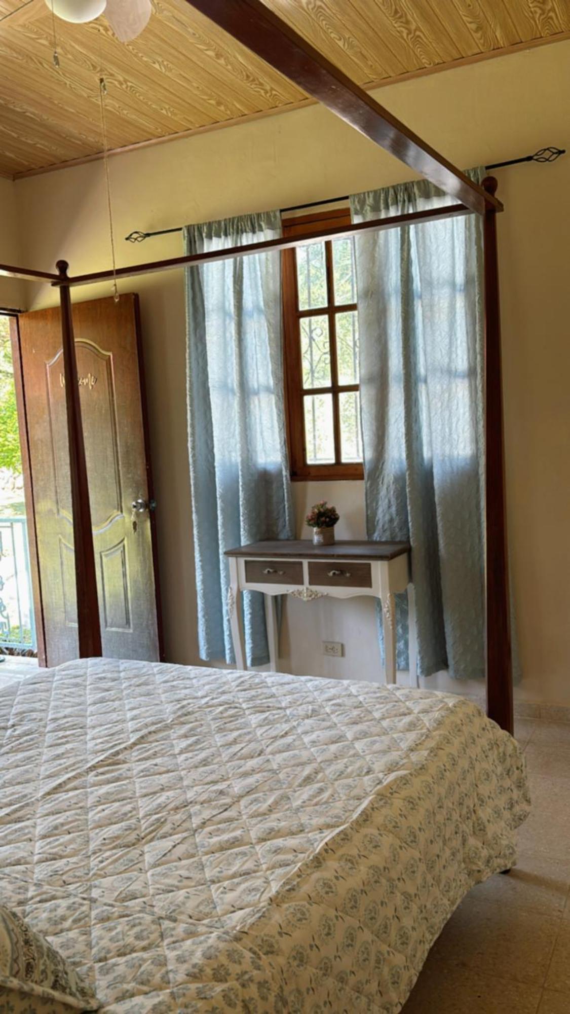 آنتون La Maison D' Ivonne المظهر الخارجي الصورة